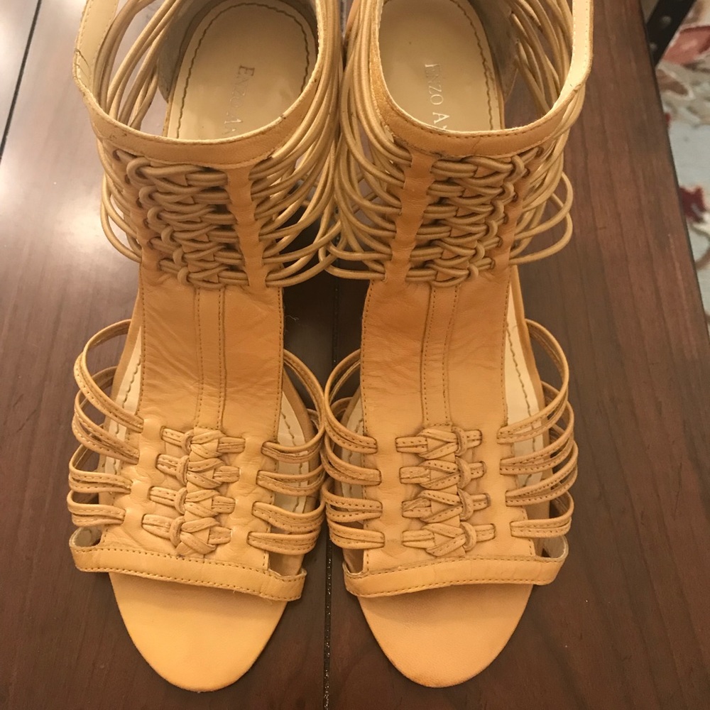 Enzo Angiolini 3 1/2 inch wedge heels size 10M
